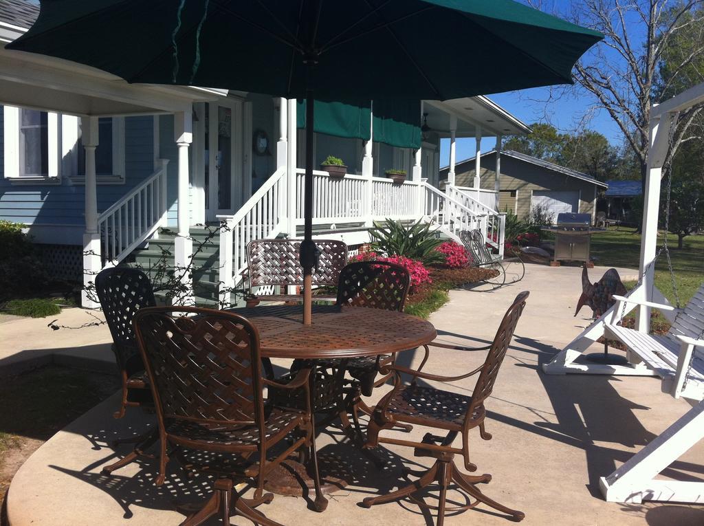 Raceland A Chateau On The Bayou Bed & Breakfast المظهر الخارجي الصورة