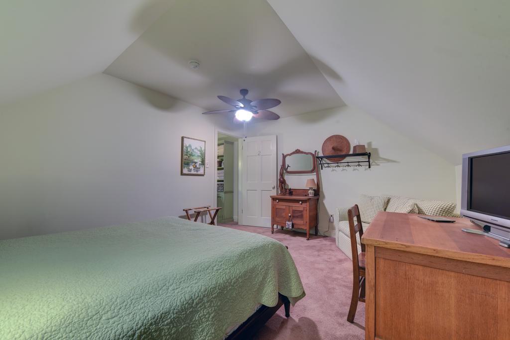 Raceland A Chateau On The Bayou Bed & Breakfast المظهر الخارجي الصورة