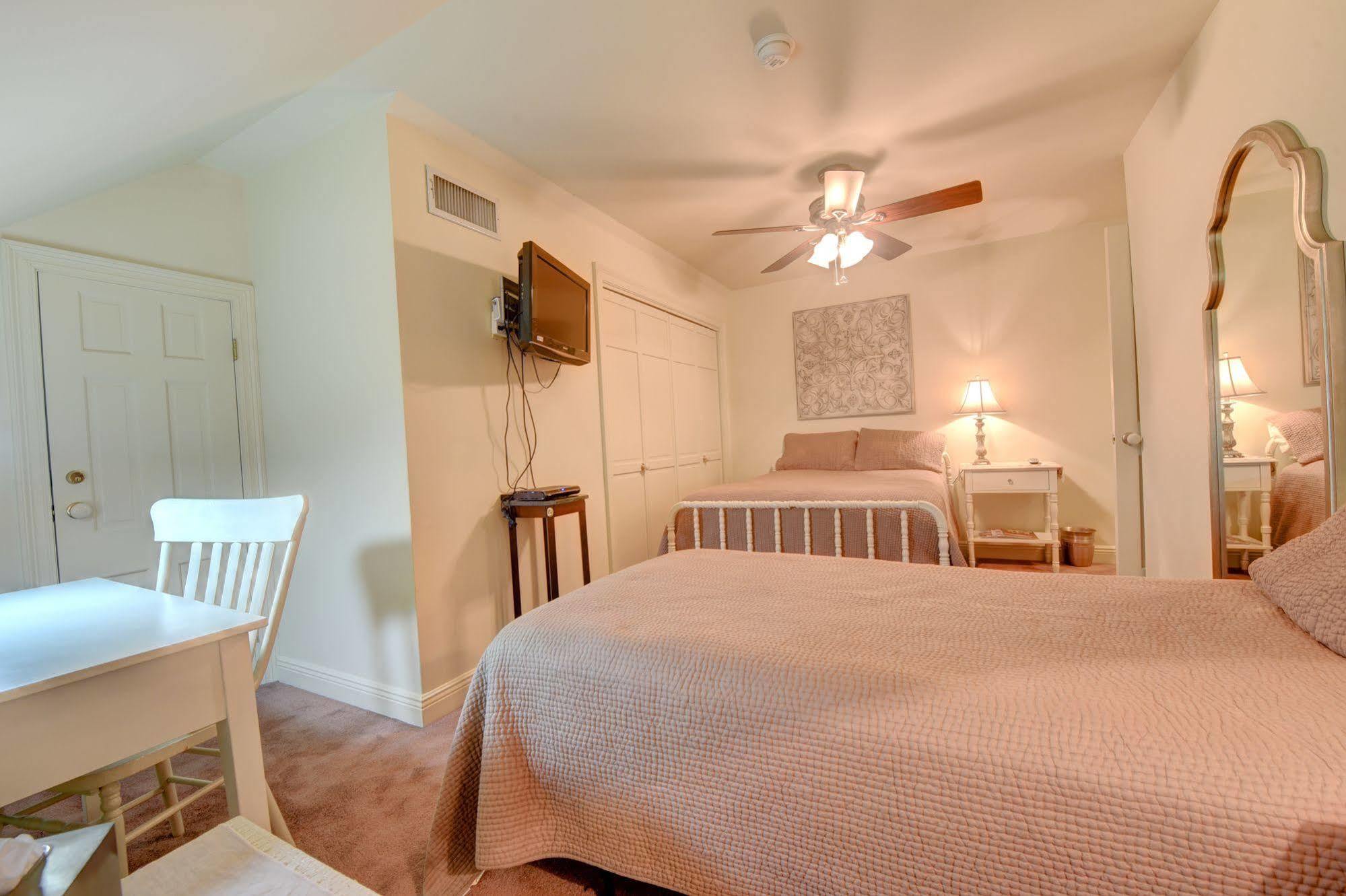 Raceland A Chateau On The Bayou Bed & Breakfast المظهر الخارجي الصورة