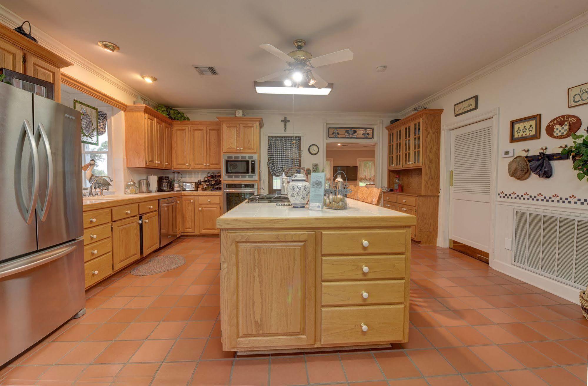 Raceland A Chateau On The Bayou Bed & Breakfast المظهر الخارجي الصورة