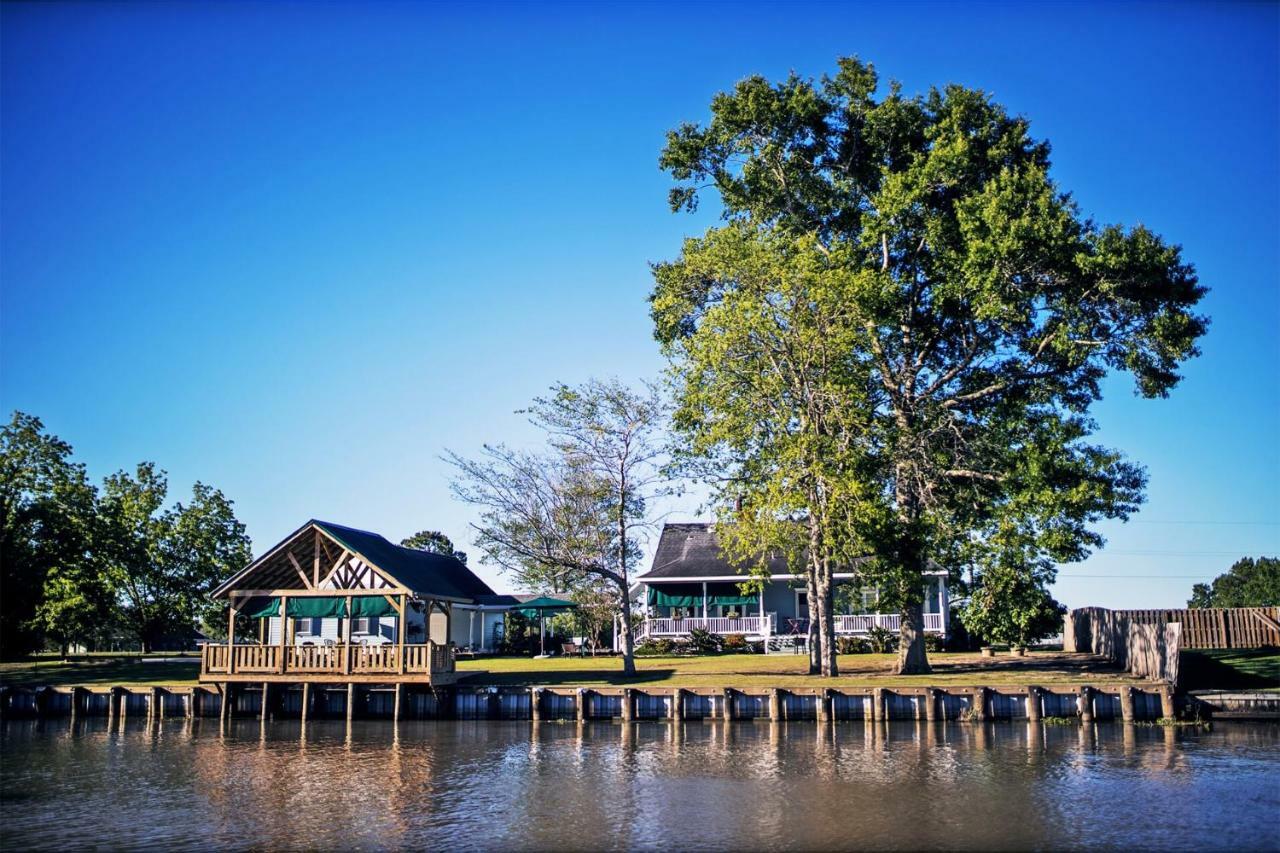 Raceland A Chateau On The Bayou Bed & Breakfast المظهر الخارجي الصورة